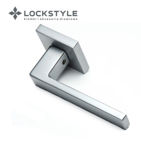 Ручки дверные LOCKSTYLE SKY ZN CBM (матовый хром)